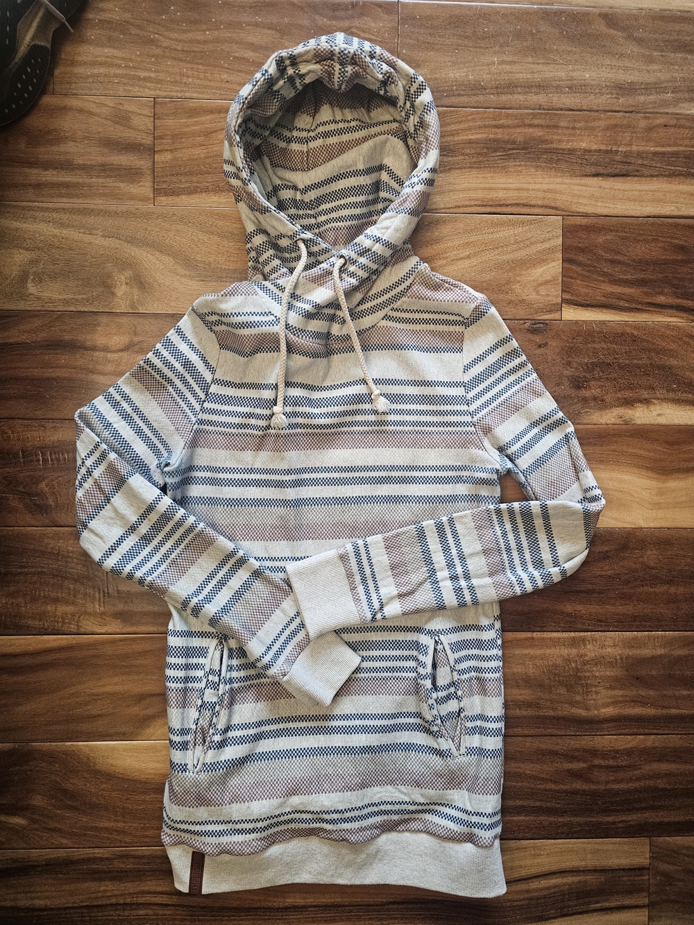 NWOT Ampersand Avenue Striped Hoodie in Cream, Blue & Burgandy